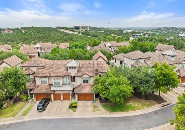 Photo 3 of Condo for sale at 7800 Southwest Pkwy #1112, Austin, TX 78735 | MLS# 1684493 | Listing updated on 2026-10-14