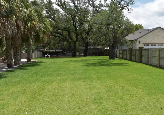 40th image of 311 Oleander Dr, Marble Falls, TX 78654 | MLS# 7902186