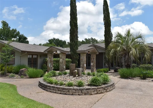 4th image of 311 Oleander Dr, Marble Falls, TX 78654 | MLS# 7902186