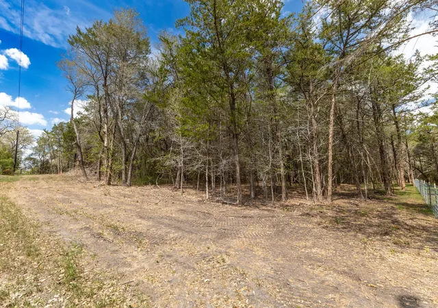 Homes for sale in Flatonia, TX | 1910 (tract #1) Baca Loop, Flatonia, TX 78941 | MLS# 8044807