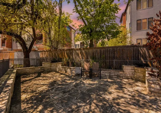 image of 3204 Menchaca Rd, Austin, TX 78704