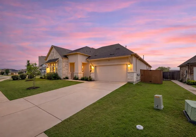 2nd image of 109 Isaac White Dr, Bastrop, TX 78602 | MLS# 7888749