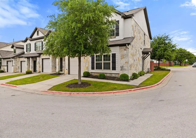 Photo 3 of Condo for sale at 1615 Airedale Rd, Austin, TX 78748 | MLS# 3905280 | Listing updated on 2026-08-24