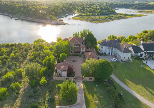 Homes for sale in Spicewood, TX | 25110 River Rd, Spicewood, TX 78669 | MLS# 9823582