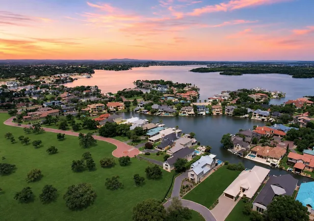 38th image of 98 Wennmohs Pl, Marble Falls, TX 78657 | MLS# 3874913