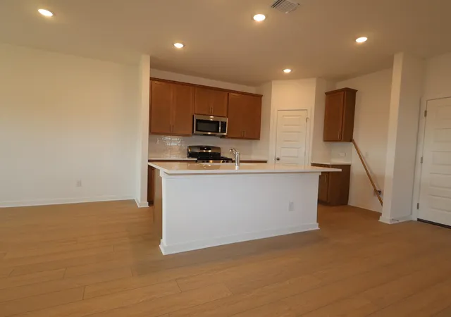 2nd image of 501 Bishop Wood Rd, Dripping Springs, TX 78620 | MLS# 3926559