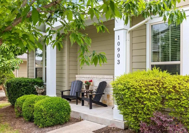 Single family home for sale at 10903 Rock Is Dr, Austin, TX 78717 | MLS# 8927074