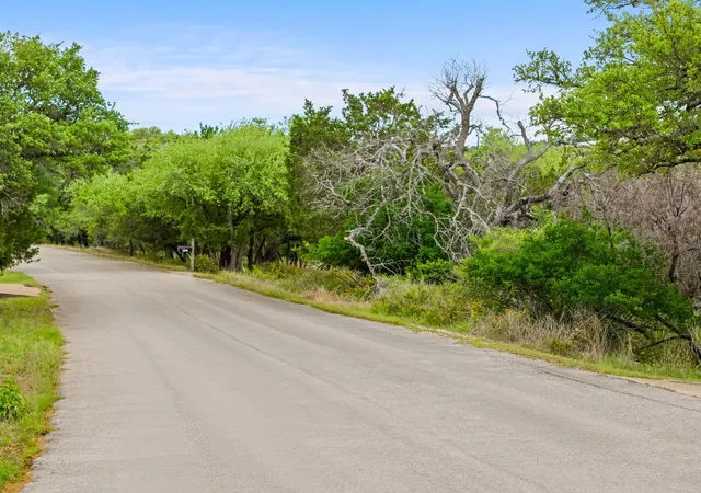 22nd image of 21909 Mockingbird St, Lago Vista, TX 78645 | MLS# 5510658