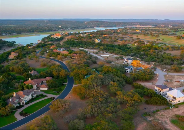 Photo 1 of Land for sale at 26039 Masters Pkwy, Spicewood, TX 78669 | MLS# 6076394 | Listing updated on 2026-04-17