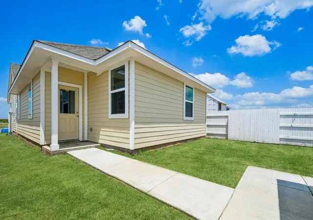 3rd image of 171 Cider Creek Dr, Elgin, TX 78621 | MLS# 9153031