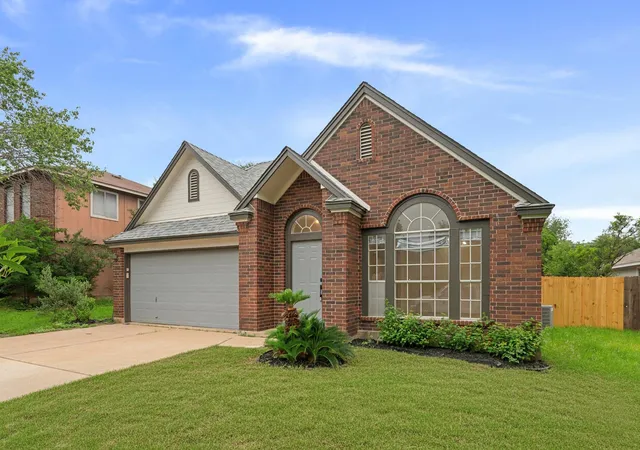 Photo 3 of Single family home for sale at 8322 Doe Meadow Dr, Austin, TX 78749 | MLS# 9723739 | Listing updated on 2026-09-06