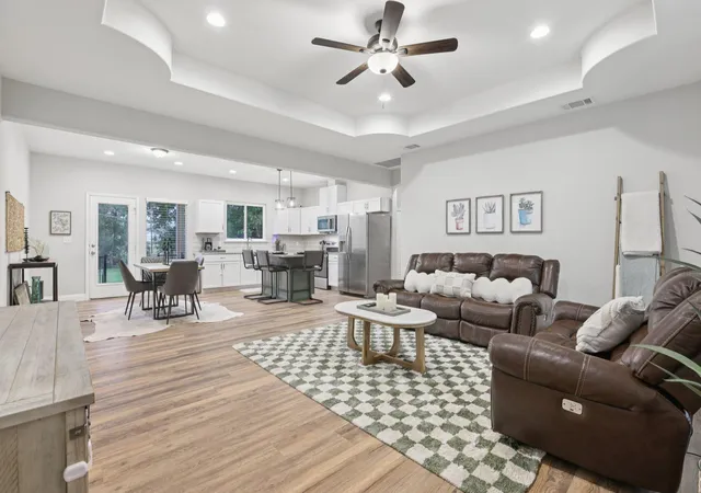 Photo 3 of Single family home for sale at 112 Twin Lakes Ln, Bastrop, TX 78602 | MLS# 9829883 | Listing updated on 2026-08-16
