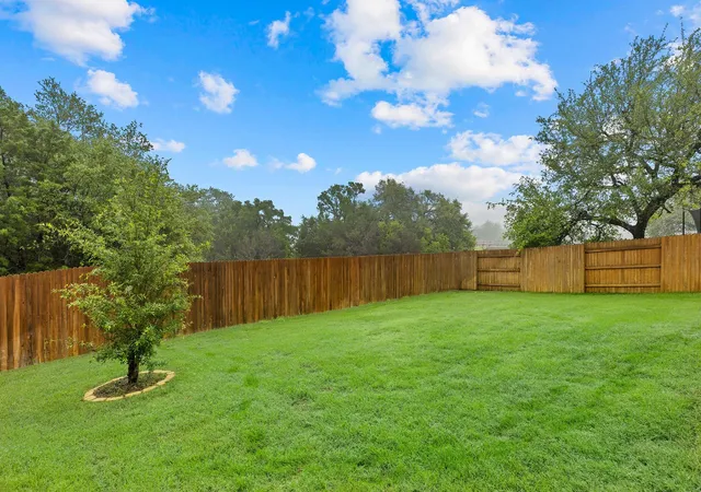 28th image of 900 Crown Anchor Bnd, Georgetown, TX 78633 | MLS# 6914070