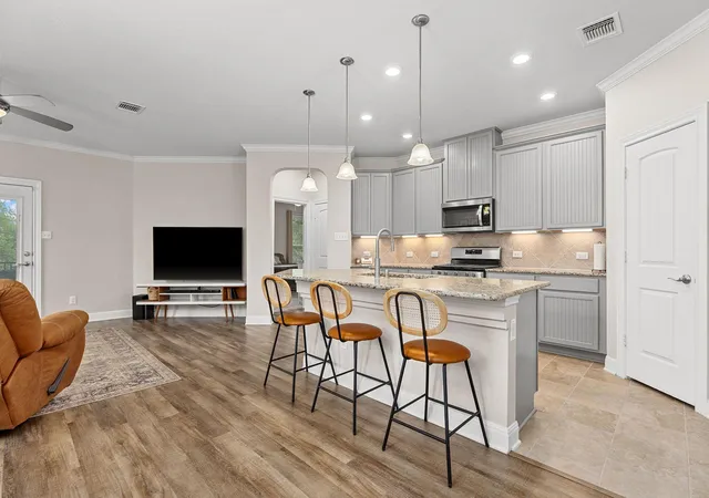 3rd image of 900 Crown Anchor Bnd, Georgetown, TX 78633 | MLS# 6914070