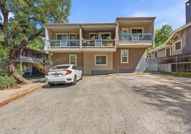 1st image of 1106 W 22nd St #1, Austin, TX 78705 | MLS# 1462256