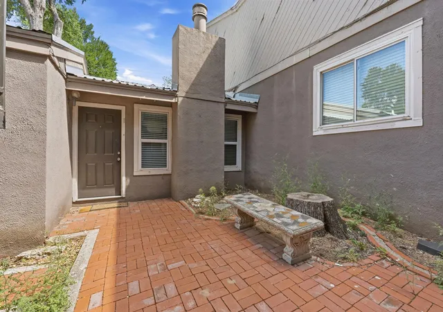 3rd image of 1106 W 22Nd St #1, Austin, TX 78705 | MLS# 1462256