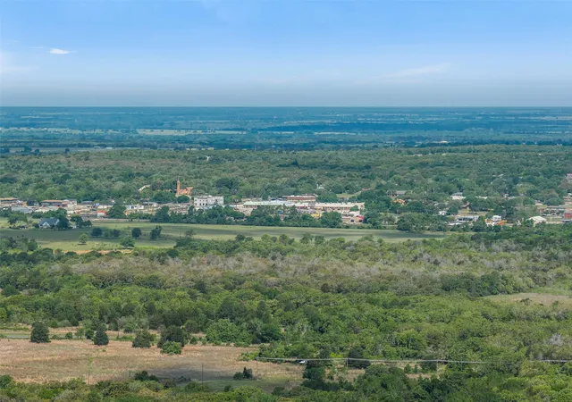 Homes for sale in Rockdale, TX | 2642 Hwy 77 S, Rockdale, TX 76567 | MLS# 3628835