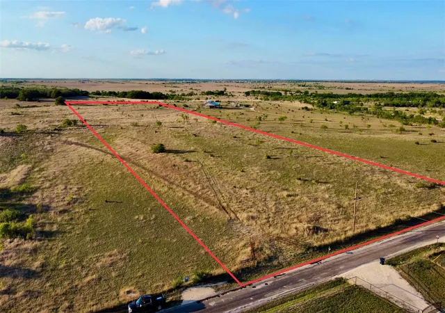 Homes for sale in Bertram, TX | 2600 County Road 276 Rd, Bertram, TX 78605 | MLS# 2084289
