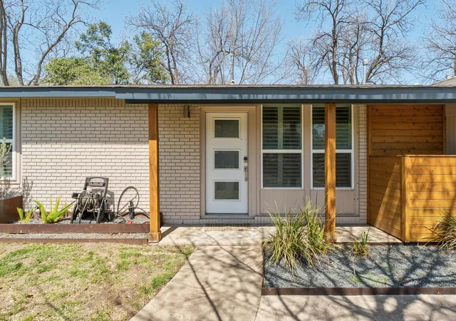 1st image of 6414 Kenilworth Dr, Austin, TX 78723 | MLS# 7581992