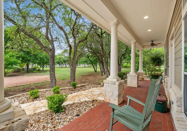 Photo 4 of Sale Pending at 201 Shady Oaks Trl, Liberty Hill, TX 78642 | MLS# 8830743 | Listing updated on 2026-09-01