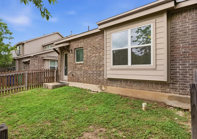 Homes for sale in Pflugerville, TX | 17301 Leafroller Dr, Pflugerville, TX 78660 | Houzeo