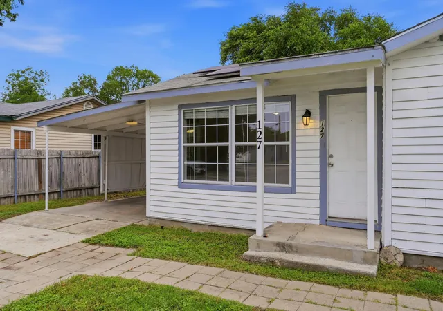 3rd image of 127 Suddith Dr, San Antonio, TX 78233 | MLS# 8423888