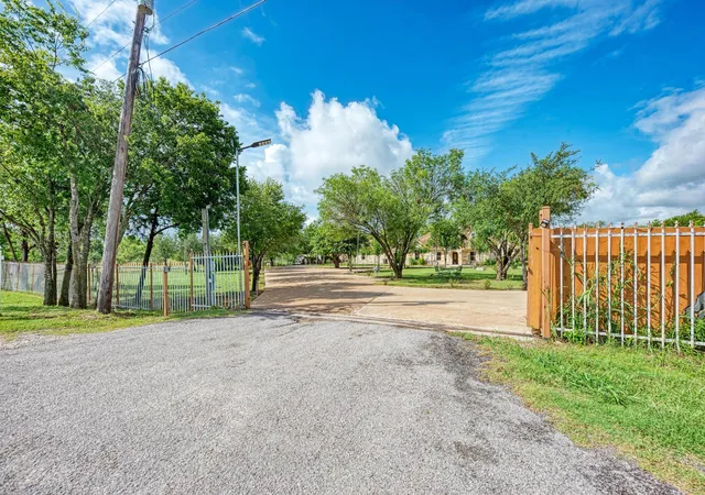 5th image of 15611 Giese Ln, Manor, TX 78653 | MLS# 3208089