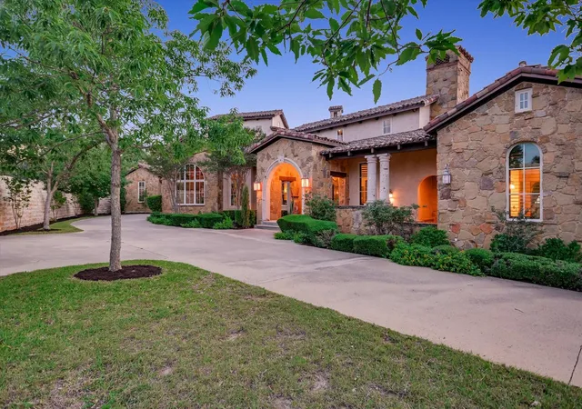 Photo 4 of Single family home for sale at 108 Palazza Alto Dr, Austin, TX 78734 | MLS# 9657738 | Listing updated on 2026-08-27