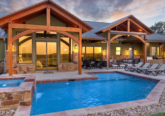 2nd image of 1604 Watercliffe Dr, Lago Vista, TX 78645 | MLS# 9660176