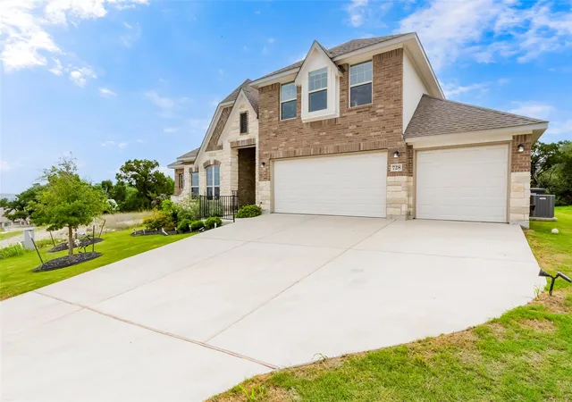 Photo 3 of Single family home for sale at 728 Marbella Vista Way, Leander, TX 78641 | MLS# 2528389 | Listing updated on 2026-08-18