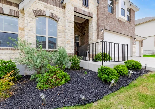 Photo 3 of Single family home for sale at 728 Marbella Vista Way, Leander, TX 78641 | MLS# 2528389 | Listing updated on 2026-08-18