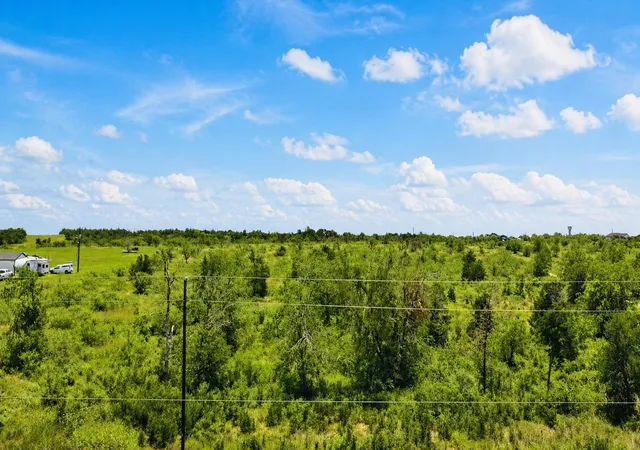 5th image of 2500 Ne County Road 466 Dr, Elgin, TX 78621 | MLS# 7418212