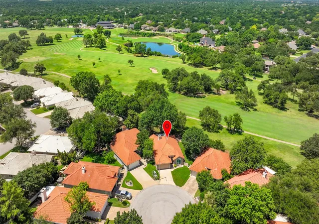 2nd image of 30107 Hamlet Cir, Georgetown, TX 78628 | MLS# 5597317