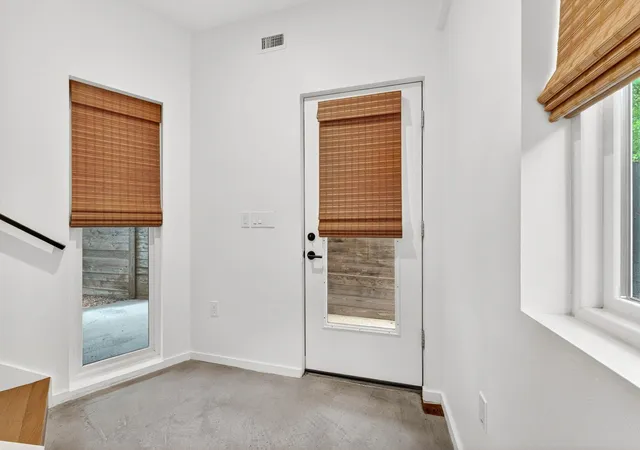 4th image of 5505 Duval St #B, Austin, TX 78751 | MLS# 6669333