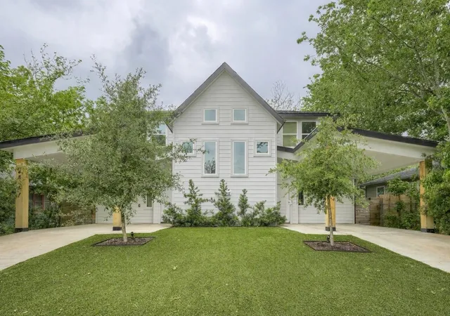1st image of 4805 Sara Dr, Austin, TX 78721 | MLS# 8155991