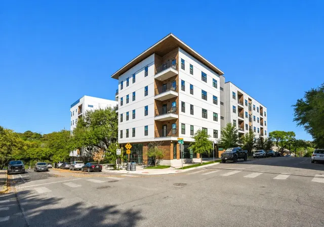1st image of 2500 Longview St #300, Austin, TX 78705 | MLS# 6287505