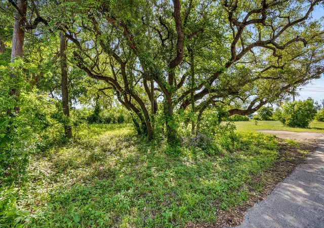 3rd image of 2704 Poplar Ln, Cedar Park, TX 78613 | MLS# 1049258