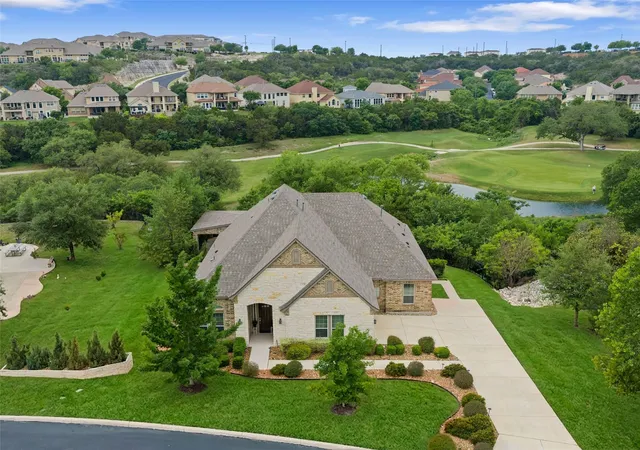 Photo 2 of Single family home for sale at 18003 Resort Vw, San Antonio, TX 78255 | MLS# 7884426 | Listing updated on 2026-04-23