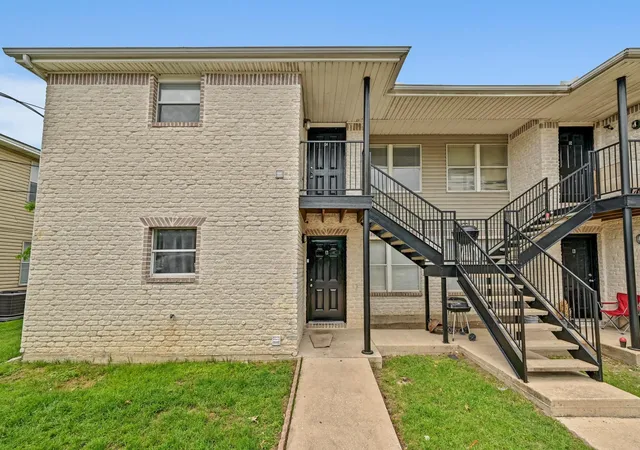 3rd image of 2212 Katy Ln, Georgetown, TX 78626 | MLS# 5955229