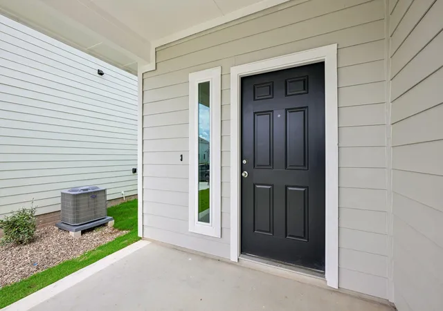 Photo 3 of Sale Pending at 129 Adze Dr, Liberty Hill, TX 78642 | MLS# 8208039 | Listing updated on 2026-08-24