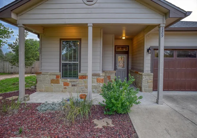 Photo 4 of Single family home for sale at 129 Haliimaile Ln, Bastrop, TX 78602 | MLS# 9653467 | Listing updated on 2026-05-14