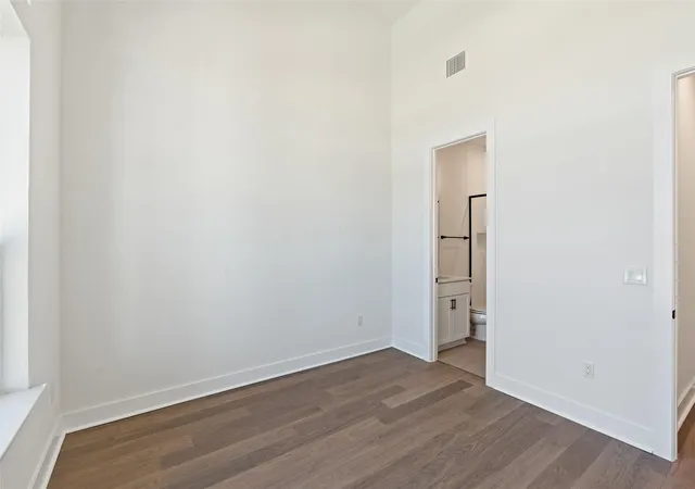 Photo 4 of Single family home for sale at 325 San Saba Dr, Buda, TX 78610 | MLS# 3542737 | Listing updated on 2026-08-18