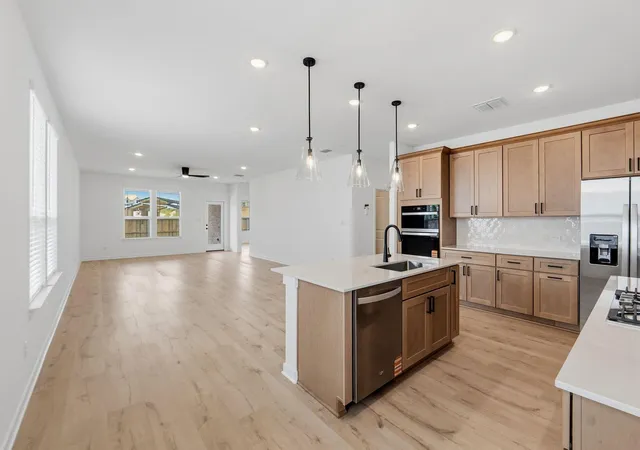 4th image of 198 Rubber Tree Wy, Buda, TX 78610 | MLS# 8226152