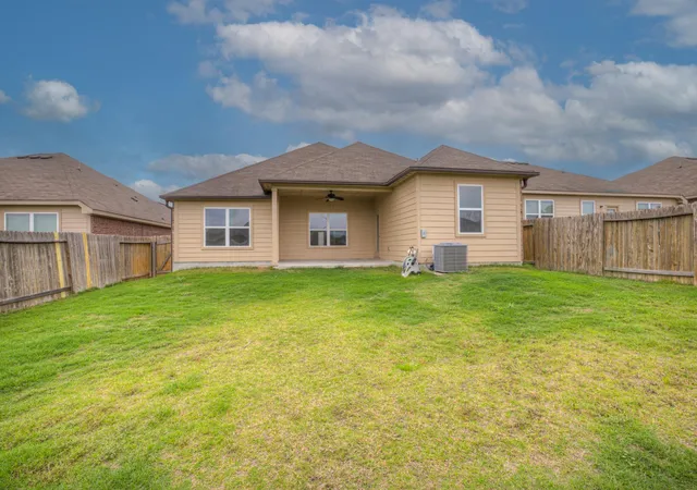 31st image of 19720 Wt Gallaway St, Manor, TX 78653 | MLS# 7892947