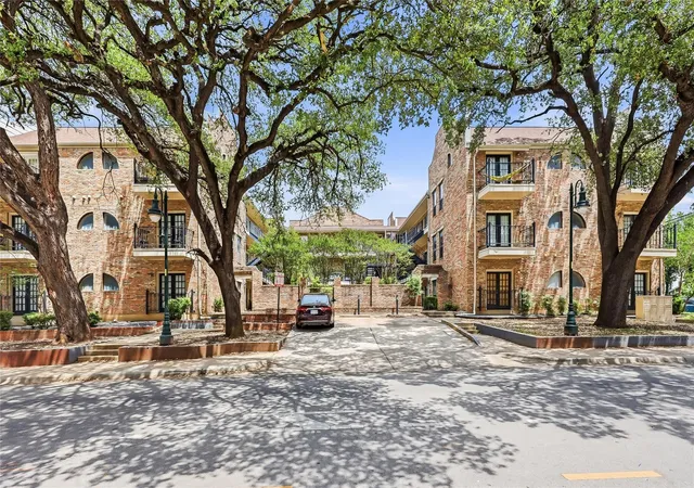 22nd image of 2801 Rio Grande St #308, Austin, TX 78705 | MLS# 2043149