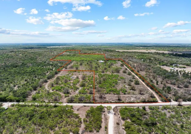 1st image of 2124 Bugtussle Ln, Luling, TX 78648 | MLS# 8132729
