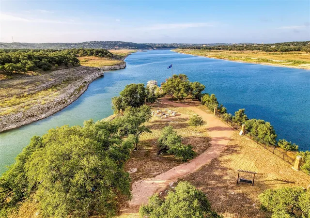 17th image of 7500 Tessera Pkwy, Lago Vista, TX 78645 | MLS# 7894500