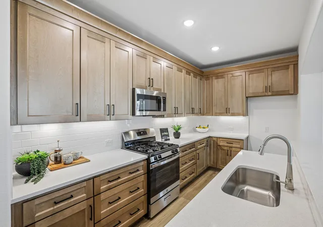 Photo 3 of Single family home for sale at 920 Indian Hawthorne Dr #GH-8, Georgetown, TX 78628 | MLS# 2956092 | Listing updated on 2026-10-25