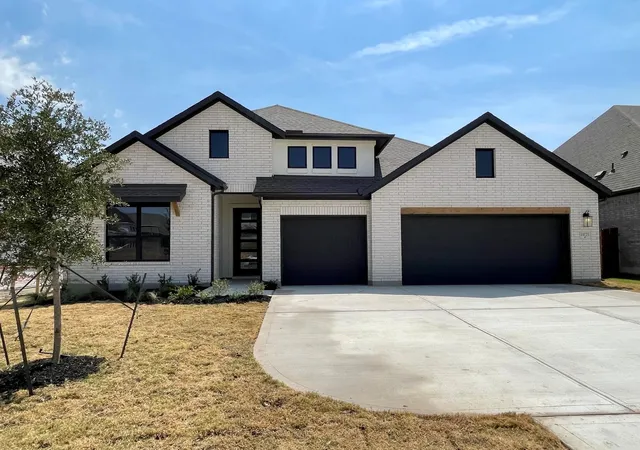 Photo 2 of Single family home for sale at 19725 Helens Catch Dr, Pflugerville, TX 78660 | MLS# 2845198 | Listing updated on 2026-10-05