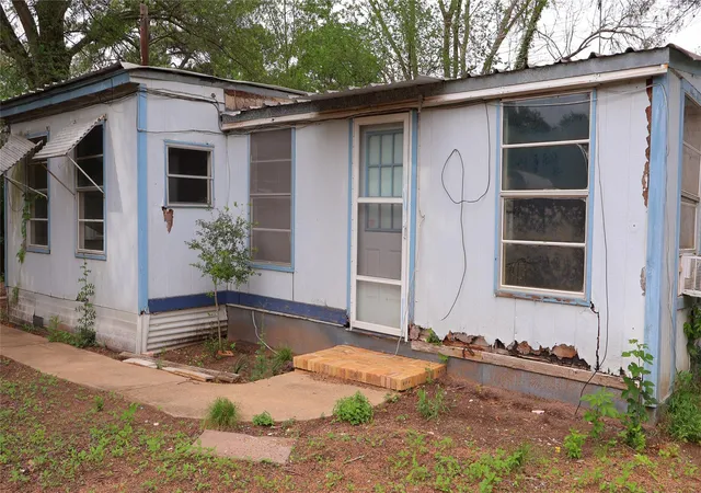 Photo 4 of Land for sale at 175 Ash St, Bastrop, TX 78602 | MLS# 8437866 | Listing updated on 2026-08-28
